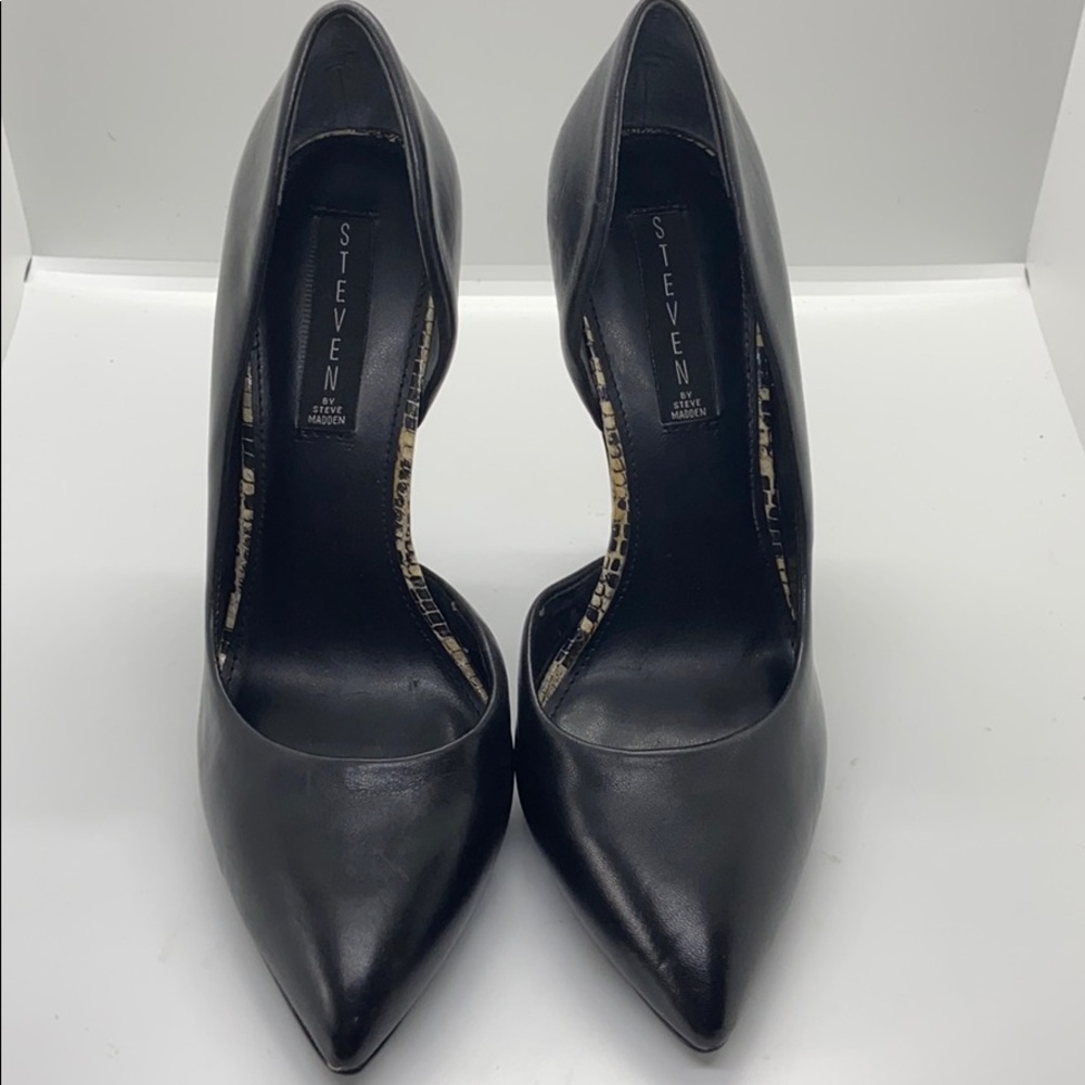 STEVEN BY STEVE MADDEN BLACK NEWBEE PUMPS